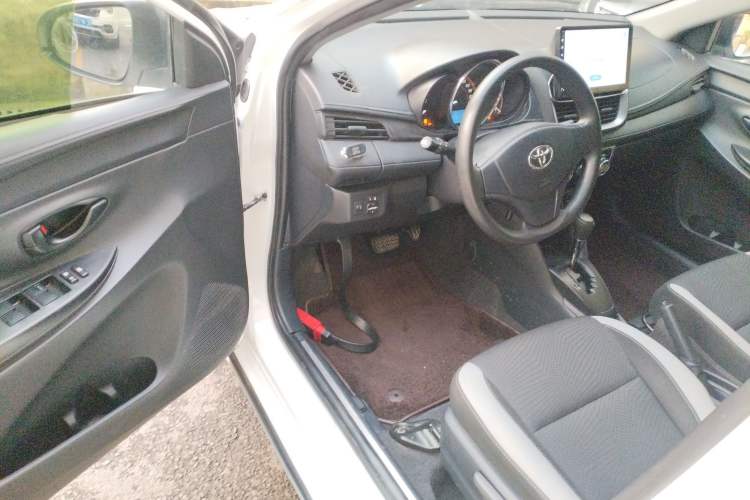 Used Toyota YARiS L Zhi Xuan 2020 X-Trail X 1.5L CVT Leading Edition Driver Seat