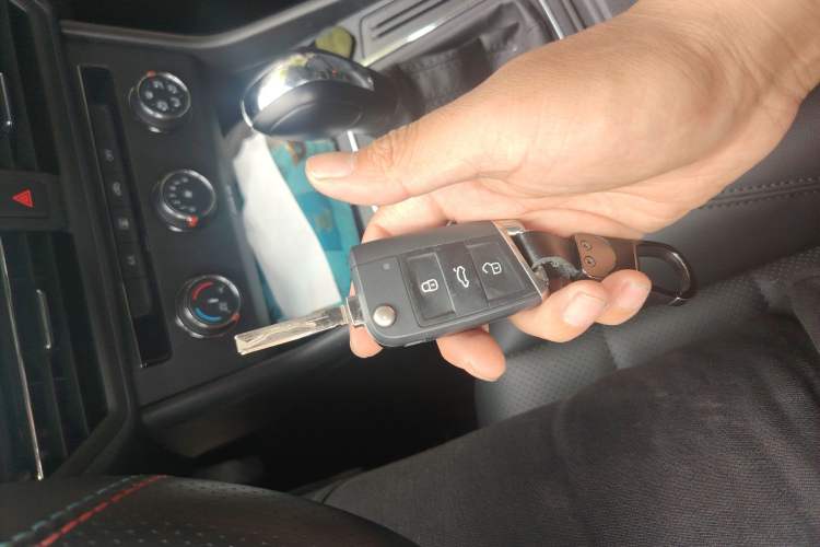 Used Volkswagen Lavida 2021 1.5L Automatic Vision Edition