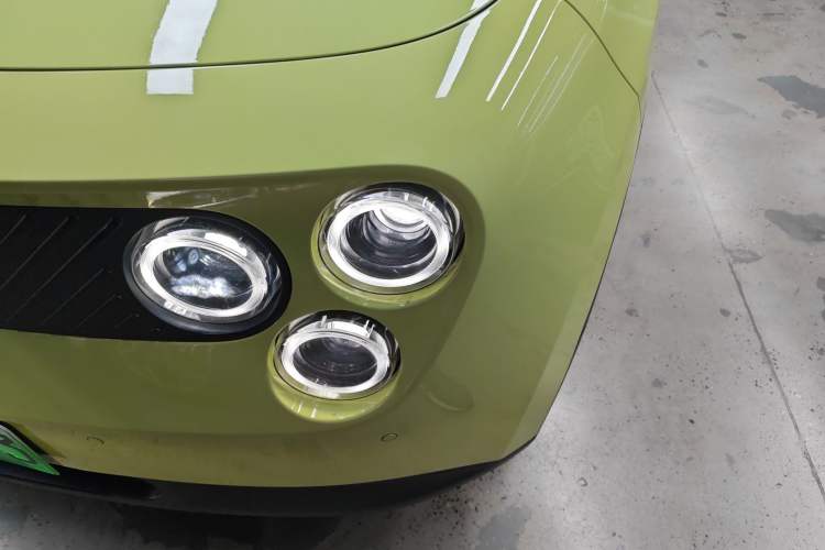 Used firefly firefly 2025 Illuminated Edition