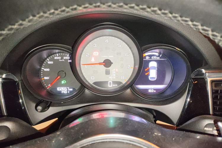 Used Porsche Macan 2017 Macan S 3.0T Instrument Cluster