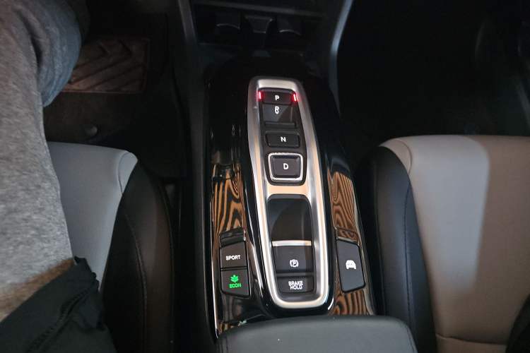 Used Honda Envix 2022 Lingpai Hybrid 1.5L Pure Enjoyment Version