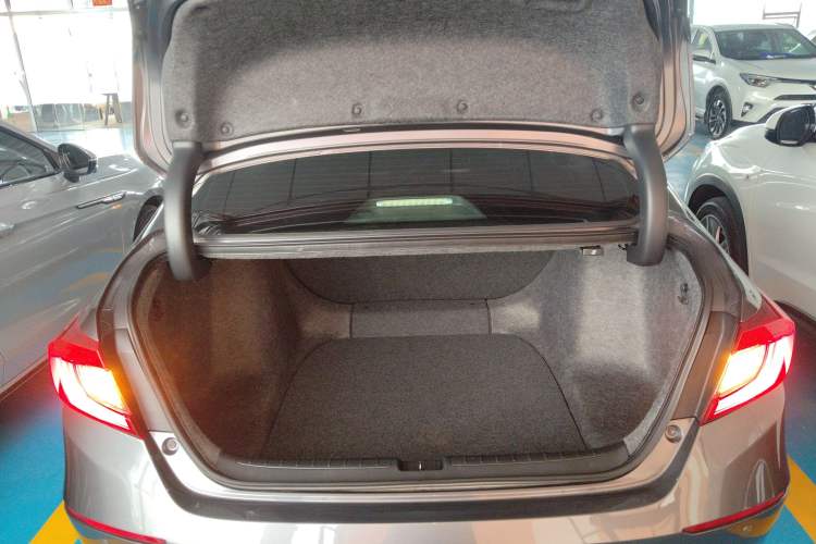 Used Honda Accord 2018 Rui·Hybrid 2.0L Rui Ku Edition China VI