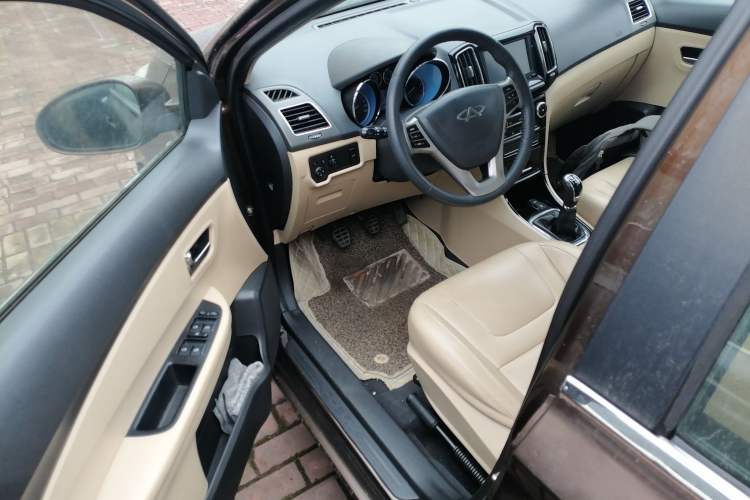 Used Chery E3 2013 1.5L Manual ZhiShang Model