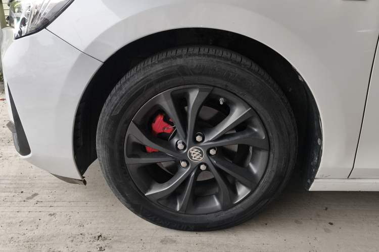 Used Buick Verano 2023 Pro GS Hunter Wind Edition
