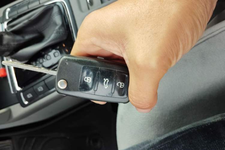 Used Skoda Superb 2013 1.8TSI Automatic MingShi Edition Vehicle Key