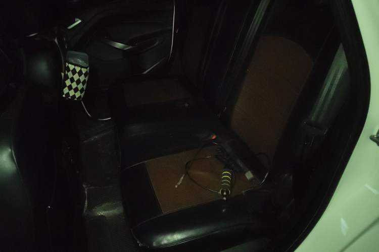 Used Ford Kuga 2015 1.5L GTDi Four-Wheel-Drive Elite Model Left Rear Seat