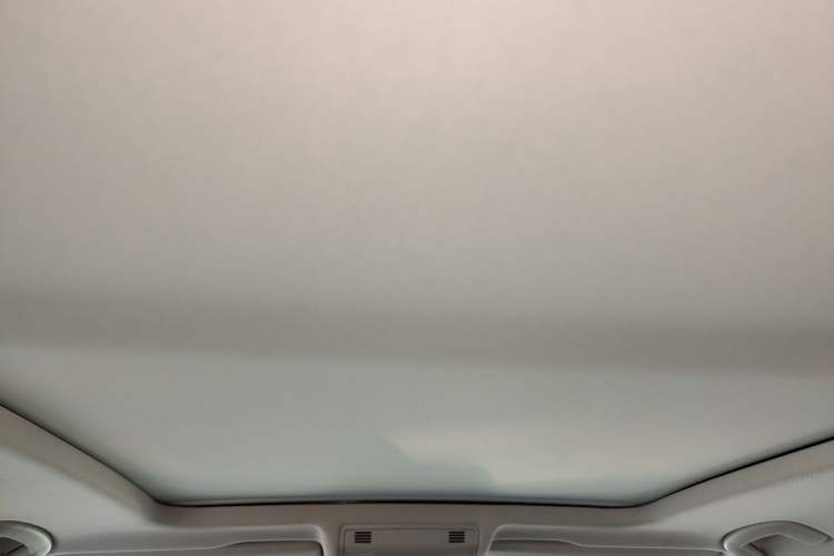 Used Volkswagen Tayron 2020 330TSI Two-Wheel Drive Luxury Smart Connectivity Version