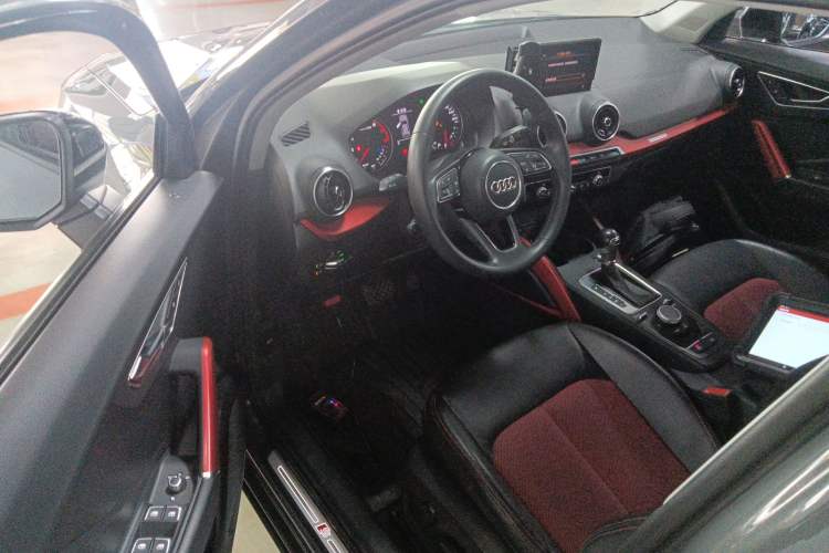 Used Audi Q2L 2018 35 TFSI Fashion Dynamic Version China V Emission Standard