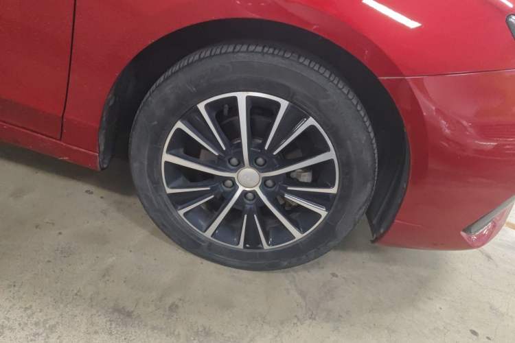 Used Roewe i5 2021 1.5L CVT Diamond Edition Right Front Wheel Hub