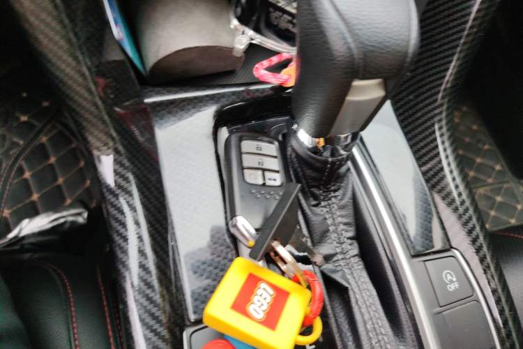 Used Honda Civic 2016 220TURBO CVT Luxury Edition
