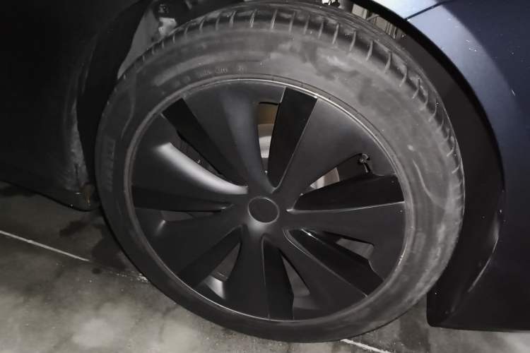 Used Tesla Model S 2023 Dual-Motor All-Wheel-Drive Version
