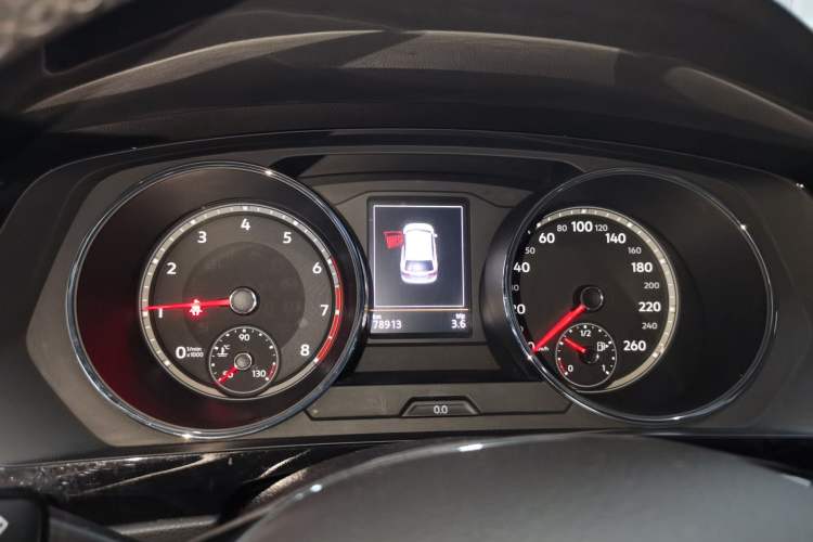 Used Volkswagen Tiguan L 2017 330TSI Automatic Two-Wheel Drive Luxury Edition
