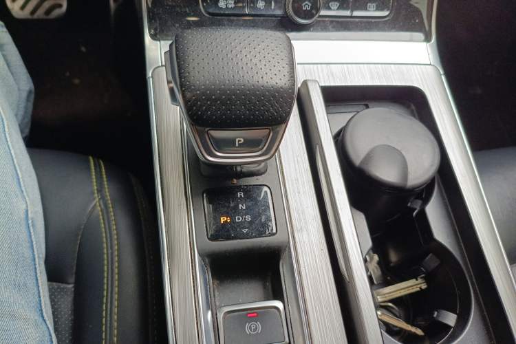 Used Roewe RX5 2020 PLUS 300TGI Automatic Ali National Style Ronglin Edition