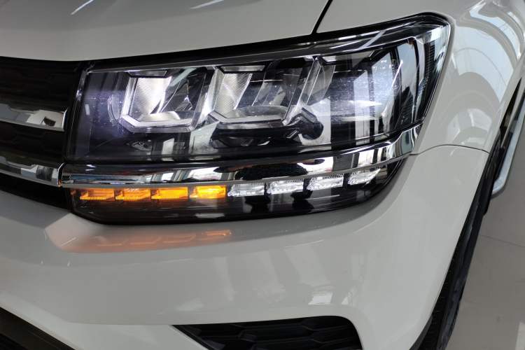 Used Volkswagen Tharu 2022 280TSI Two-Wheel Drive Trend Edition Left Front Headlight