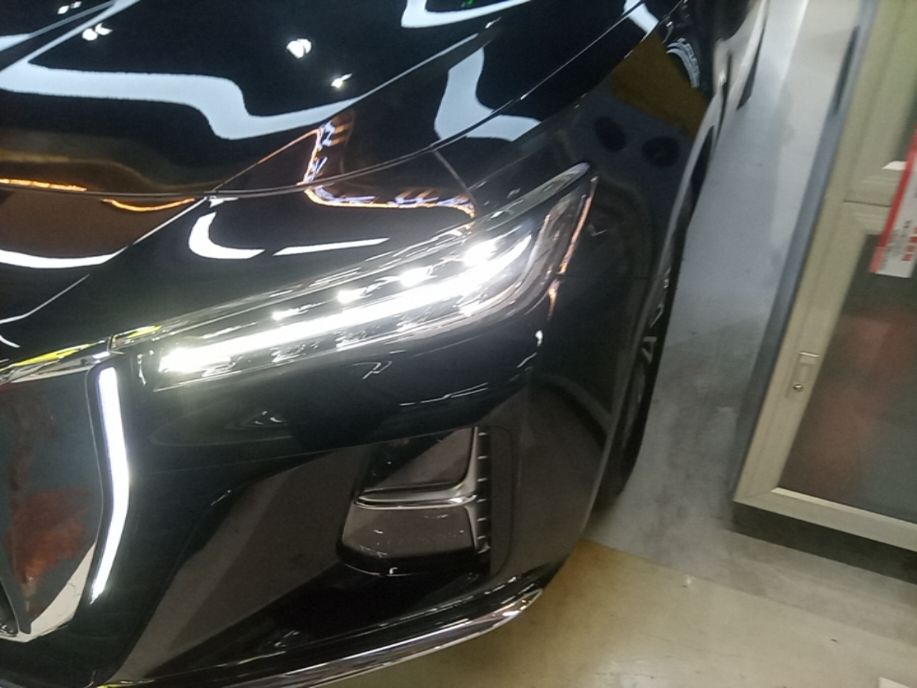 Hongqi H5 2024 1.5T DCT Smart Connect Flagship Edition - Chinese Trim Yun — снимка 8