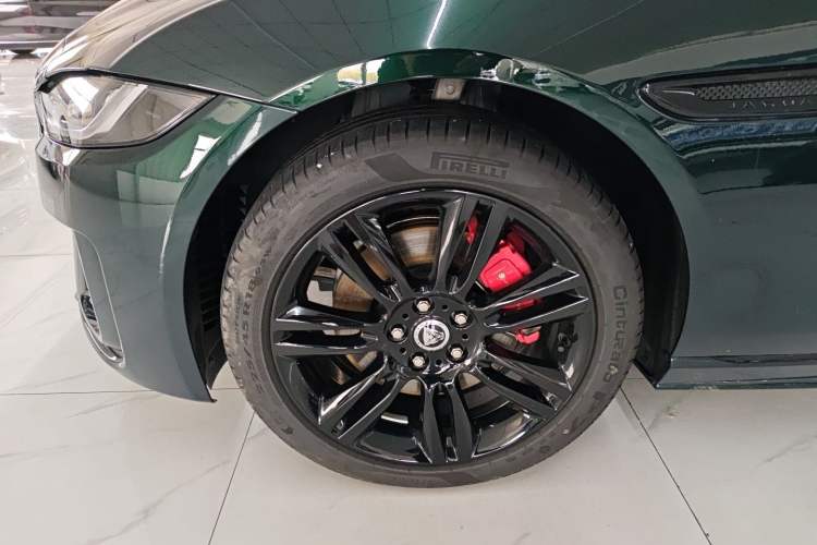 Used Jaguar XEL 2025 2.0T 250 PS R-DYNAMIC 90th Anniversary Edition