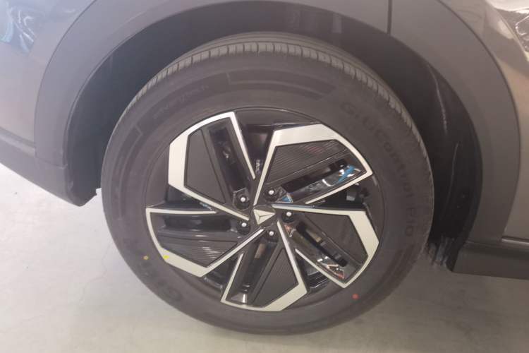 Used Deepal S07 2026 230Ultra with Huawei Qiankun ADS SE Edition