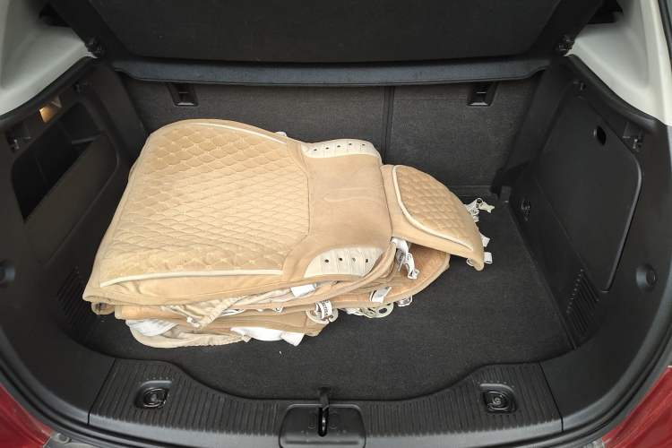 Used Buick Encore 2015 1.4T Automatic Two-Wheel Drive Urban Elite Version