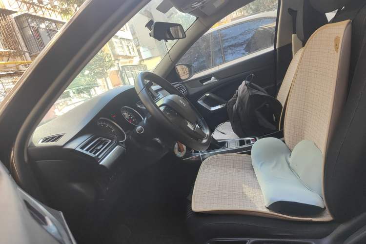 Used Peugeot 408 2018 230THP Automatic Luxury Edition Left Front Seat