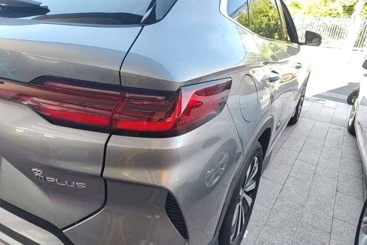 Used BYD Song PLUS New Energy 2024 Honor Edition EV 520km Luxury Model