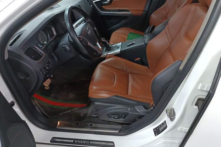 Used Volvo S60 2016 S60L T5 Intelligent Drive Edition Left Front Seat