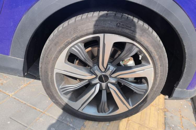 Used Roewe MARVEL X 2018 Rear-Drive Model Exterior 7