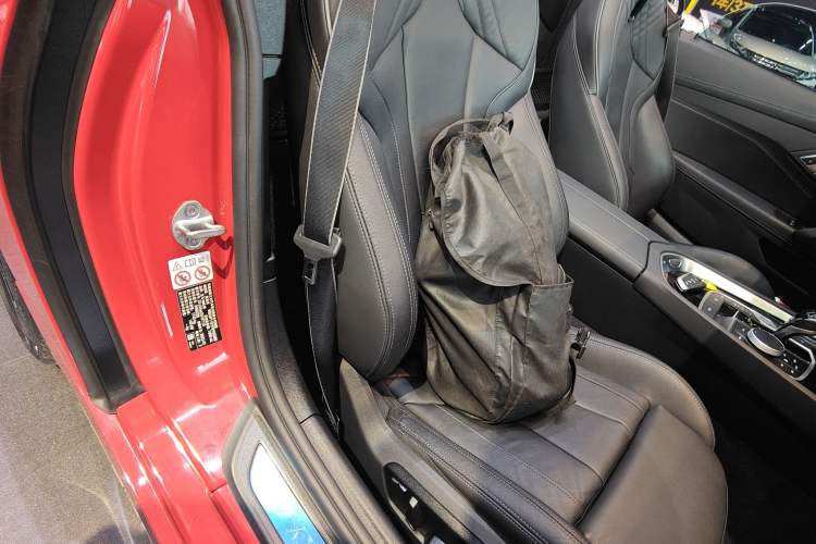 Used BMW Z4 2022 sDrive 25i M Sport Package Right Front Seat