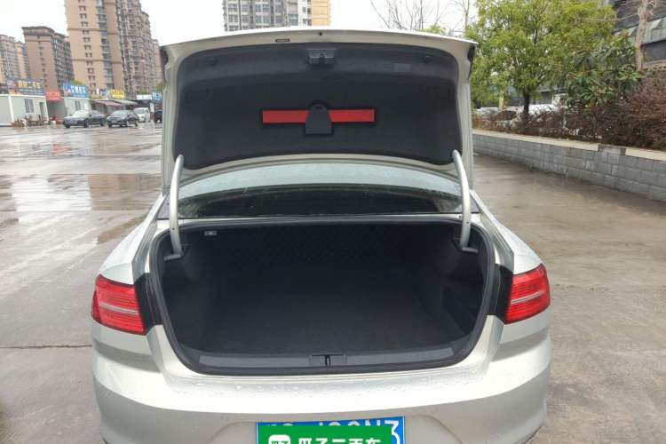 Used Volkswagen Magotan 2019 330TSI DSG Leading Model China VI Standard