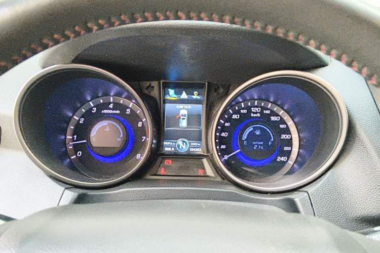 Used CHANGAN CS75 2016 1.8T Automatic Elite Model China V Standard