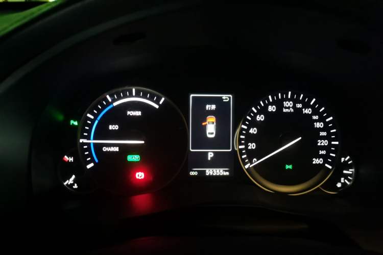 Used Lexus ES 2015 300h Comfort Edition
