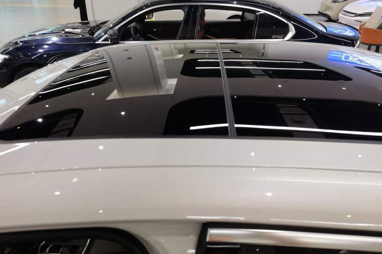 Used BMW i3 2024 eDrive 35 L
