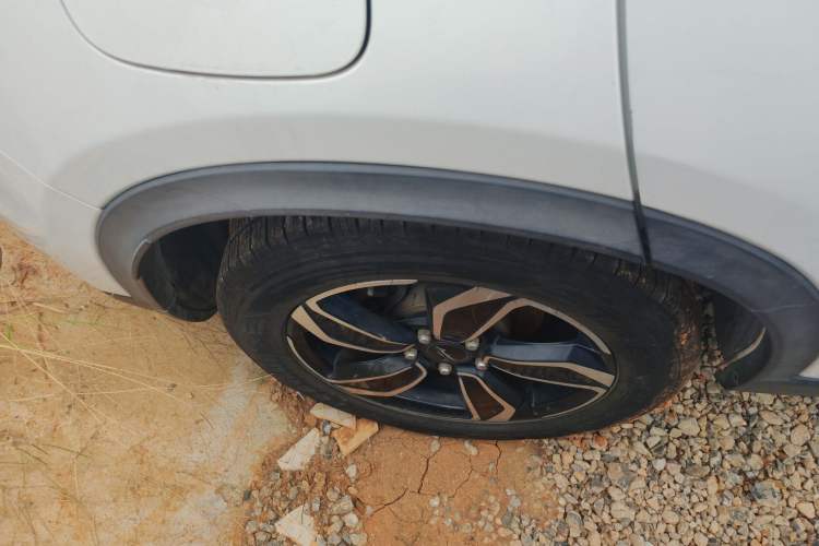 Used Land Xiaoyao 2018 1.5 GTDI Manual Panoramic Gold Edition