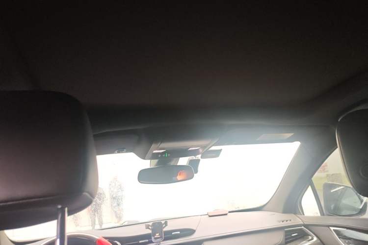 Used Cadillac XT5 2020 Revised Version 28T Luxury Edition Headliner