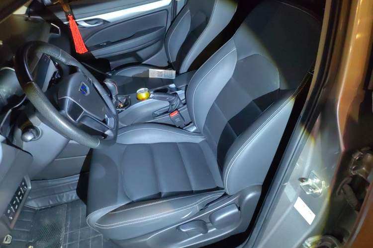 Used Geely Auto Vision S1 2018 1.5L Manual FENGXING Model