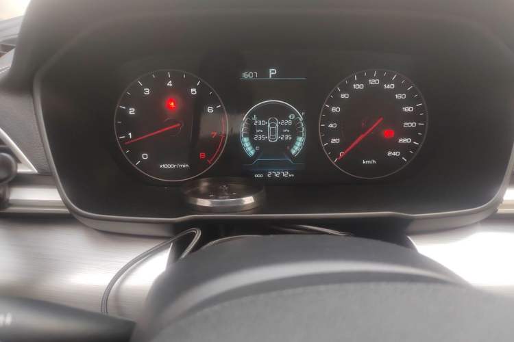 Used BYD Qin 2019 1.5L Automatic Luxury Model Instrument Cluster
