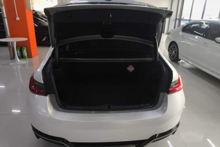 Used BMW i3 2022 eDrive 35 L