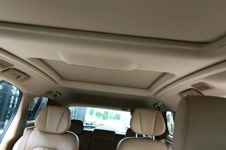 Used Buick GL8 2017 ES 28T Luxury Model China V Standard Headliner