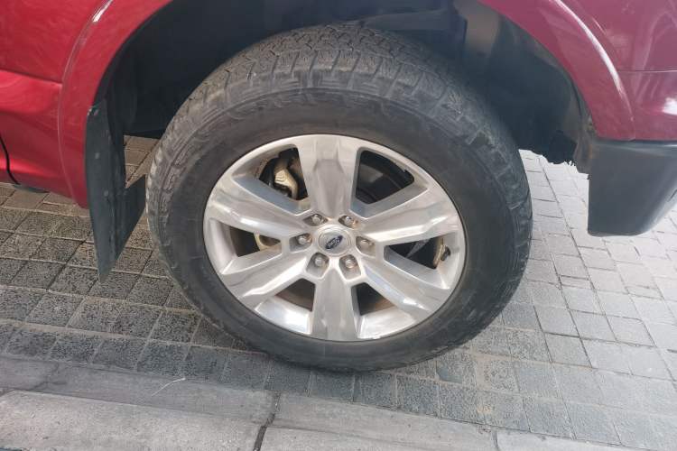 Used Ford F-150 Raptor 2019 3.5T Raptor Performance Edition Right Front Wheel Hub