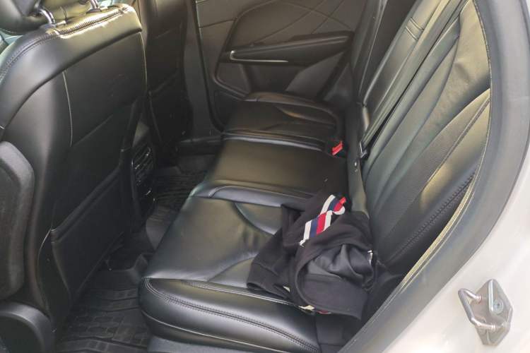 Used Lincoln MKC 2018 2.0T Two-Wheel Drive Deluxe Edition