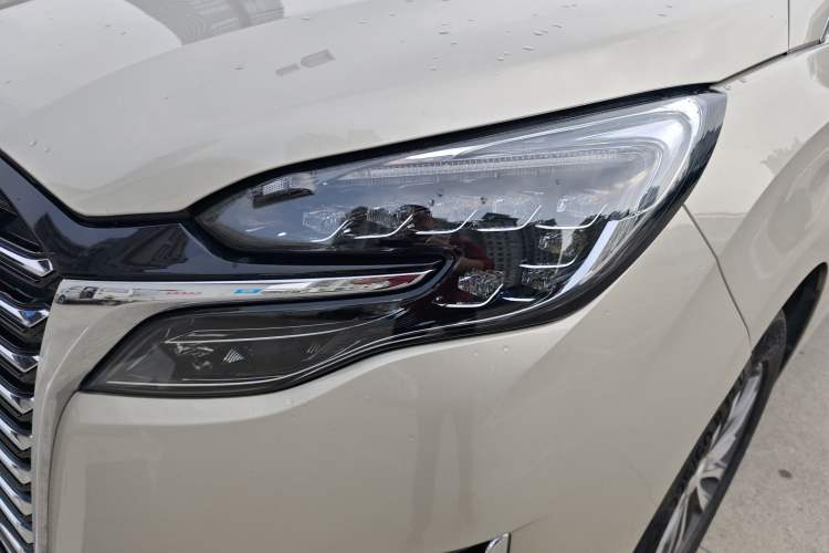 Used Buick GL8 2023 ES Lu Zun Comfort Model