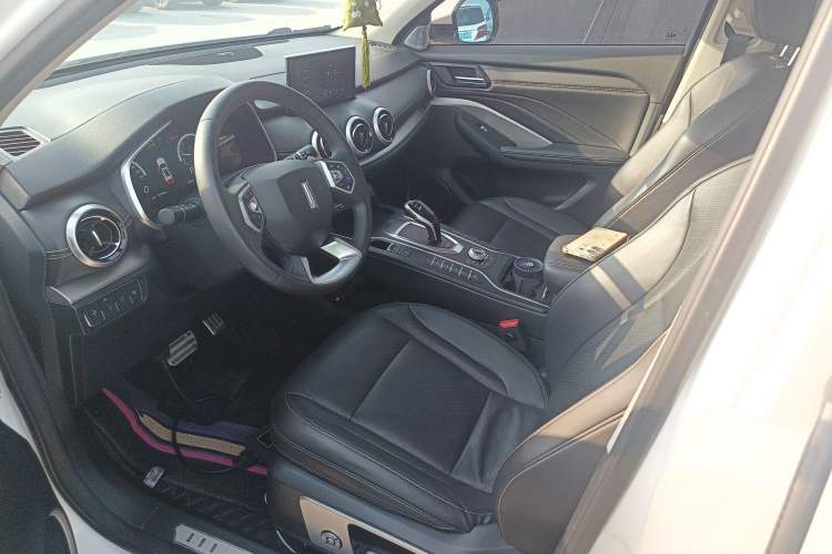 Used Wey VV6 2018 2.0T Two-Wheel Drive Flagship Version China V Standard
