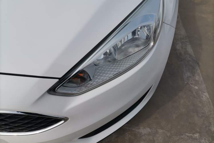 Used Ford Focus 2017 Hatchback 1.6L Automatic Comfort Plus SmartDrive Edition
