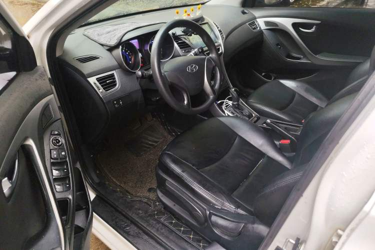 Used Hyundai Elantra (5th Generation / Langdong) 2015 1.6L Automatic Leading Model Driver Seat