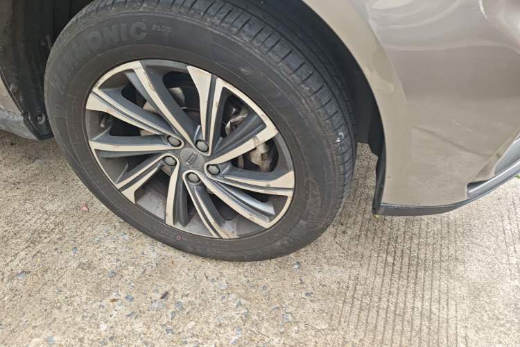 Used Geely Auto Vision X6 2020 1.4T CVT Asian Games Edition