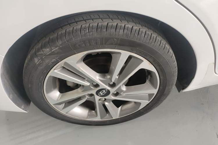 Used Hyundai Elantra (6th Generation / Lingdong) 2016 1.6L Automatic ZhiXuan – Elite Version