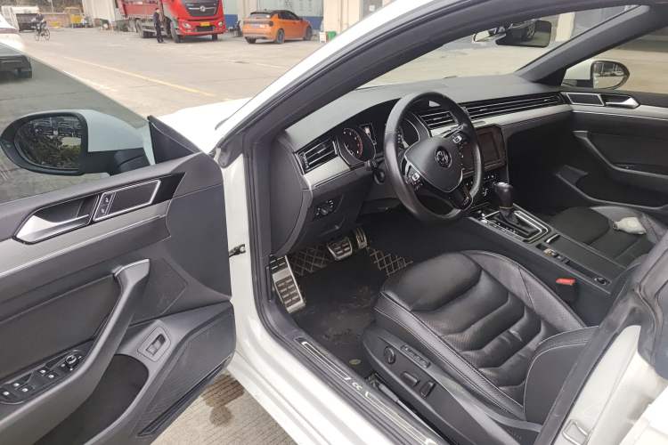 Used Volkswagen FAW-Volkswagen CC 2019 330TSI Glamour Edition China V Standard