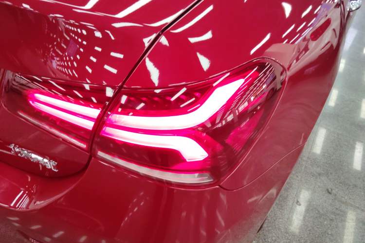 Used Mercedes-Benz A-Class 2022 Restyled A 200 L Sport Sedan Fashion Version Right Rear Taillight