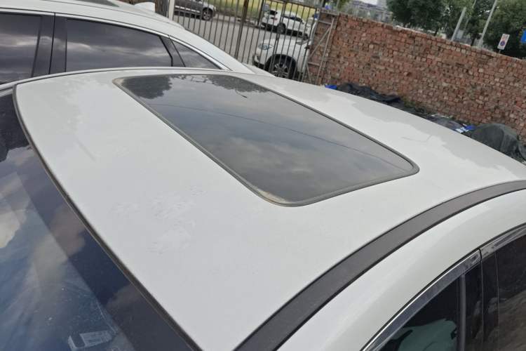 Used BYD Qin PLUS 2021 EV 500KM Luxury Model Roof