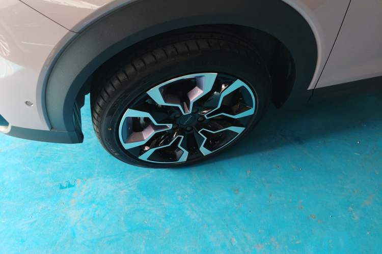 Used Lynk & Co 06 2023 Remix 1.5T Shero
