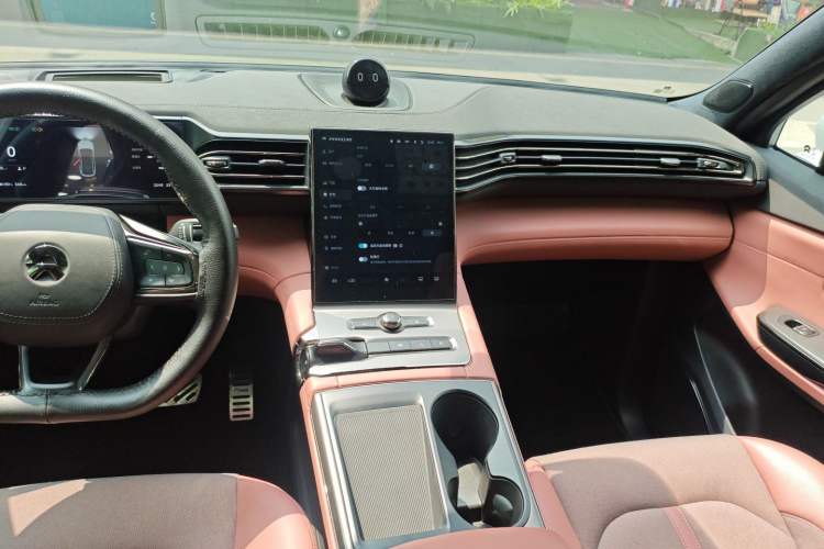 Used Nio EC6 2020 465 km Sport Edition
